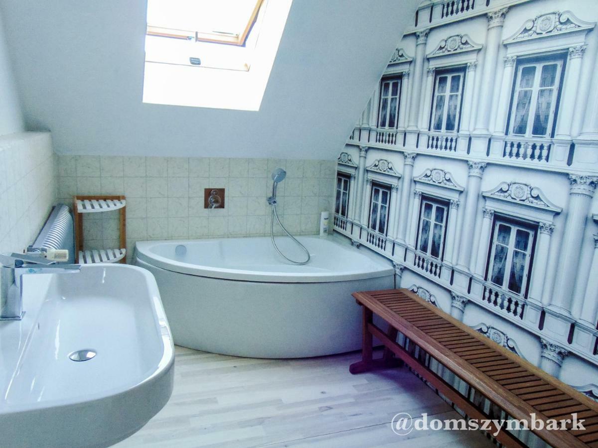 Willa Szymbark - Basen, Sauna, Balia, Jacuzzi, Dom Caloroczny W Szymbarku Szymbark (Pomerania) Exterior foto